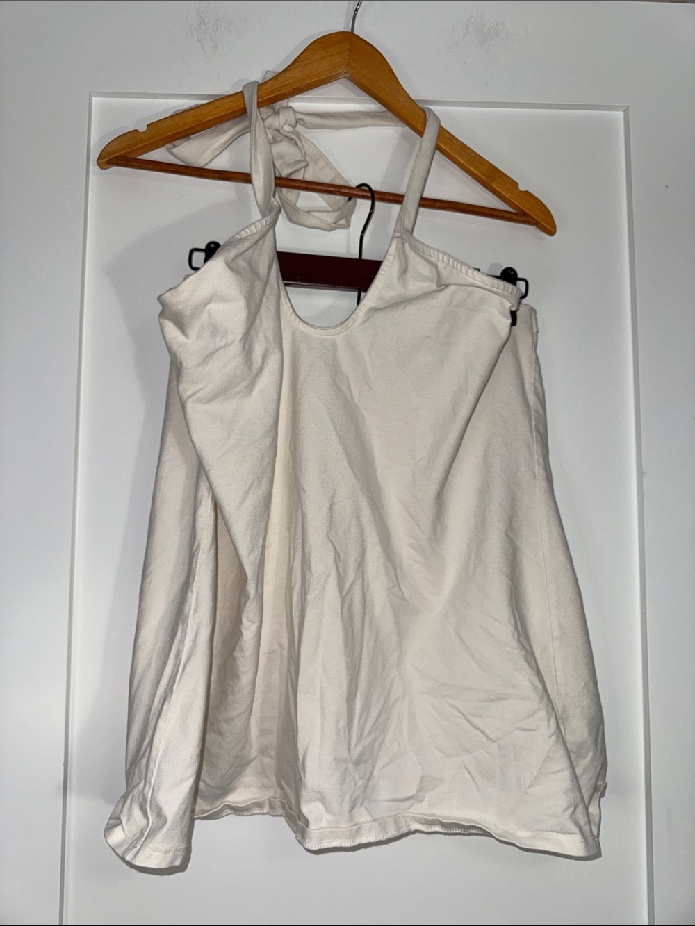 Torrid Retro Chic Classic Cream Women’s Halter Top Sz 3 capsule minimalist
